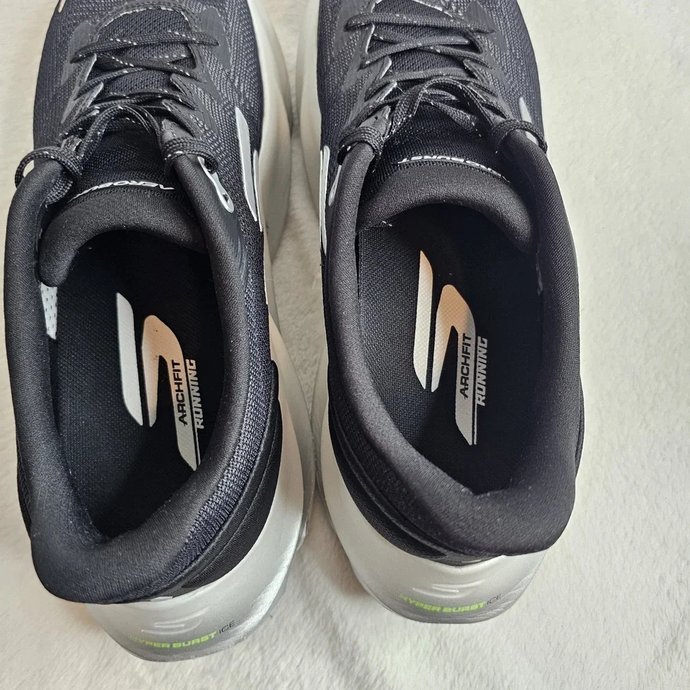 Skechers Aero Burst Running Shoes Black Men's Size 12.5 US